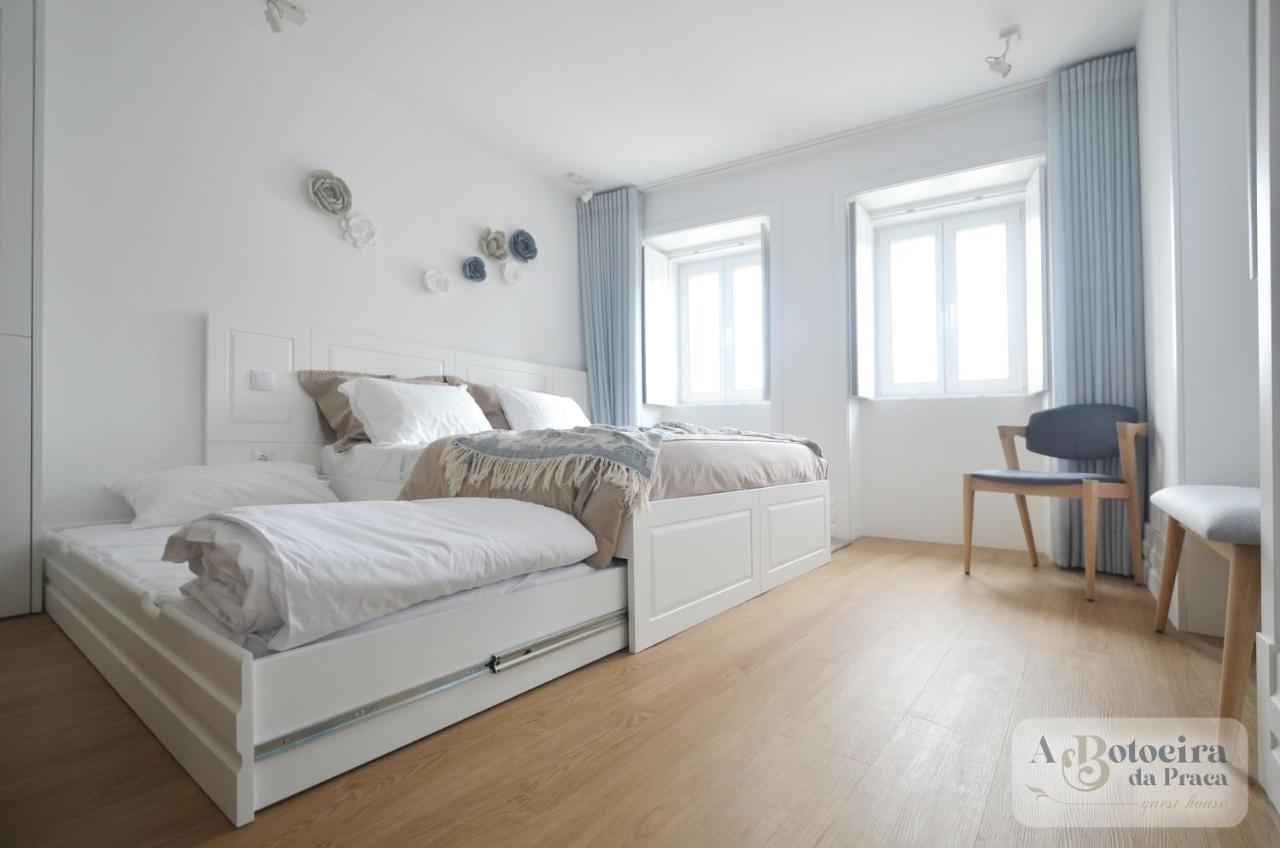 A Botoeira Da Praca Guest House Виана до Кастело Екстериор снимка