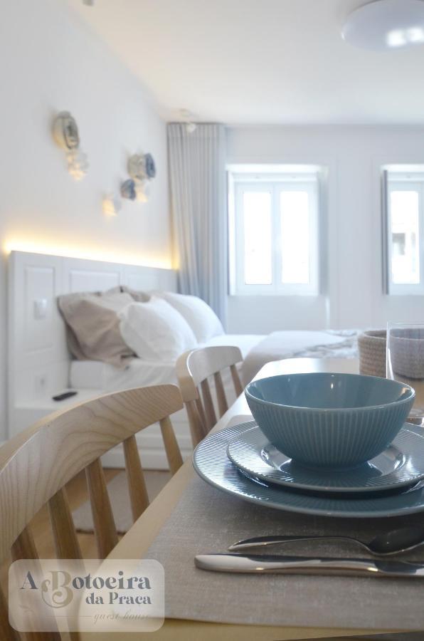 A Botoeira Da Praca Guest House Виана до Кастело Екстериор снимка