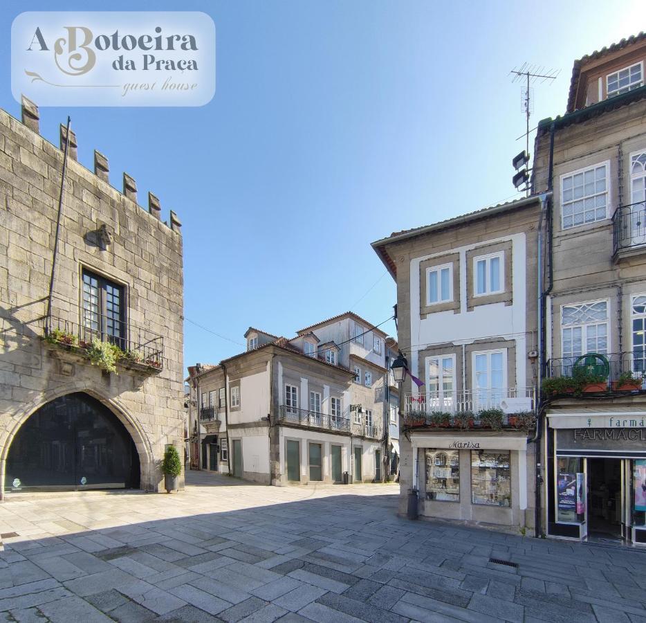 A Botoeira Da Praca Guest House Виана до Кастело Екстериор снимка
